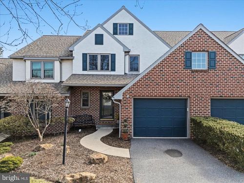 74 Sundance Dr, ELVERSON, PA, 19520-9251 | Card Image