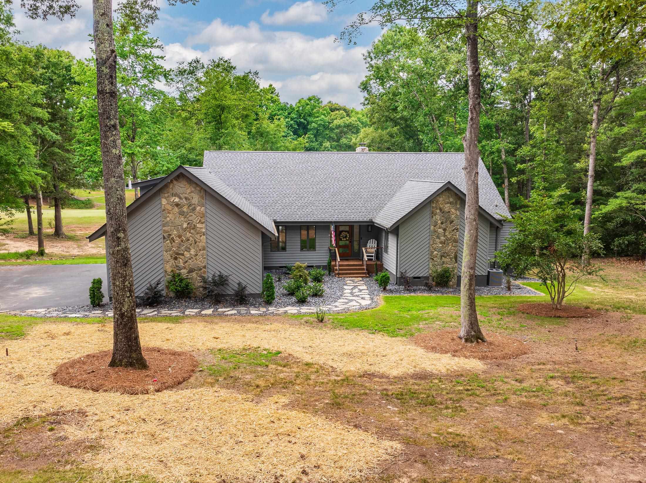 Twin Oaks Dr, Spartanburg, SC 29306