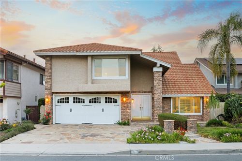 19 Alameda, Irvine, CA, 92620-1805 | Card Image