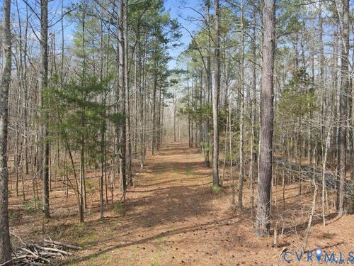 7200 Strath Rd, Henrico, VA, 23231-7107 | Card Image