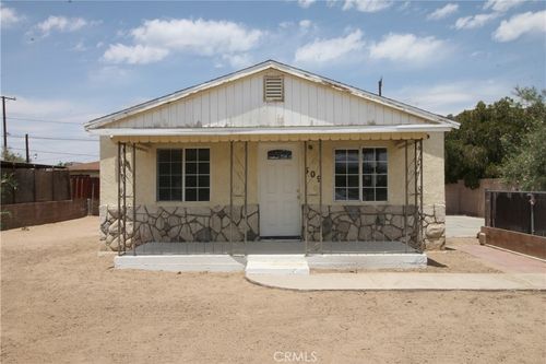 509 E Williams St, Yermo, CA, 92398 | Card Image