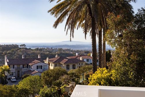 31 Vista Tramonto, Newport Coast, CA, 92657-1402 | Card Image