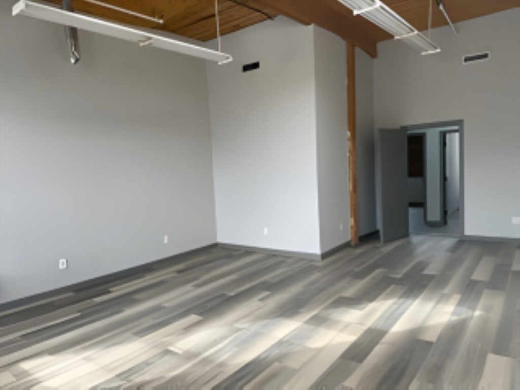 Commercial Lease in Methuen 3