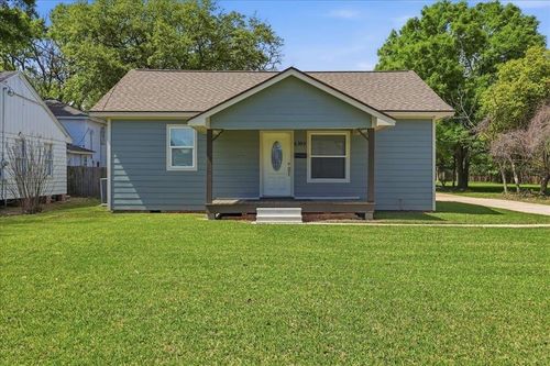 6309 32nd St, Groves, TX, 77619-4504 | Card Image