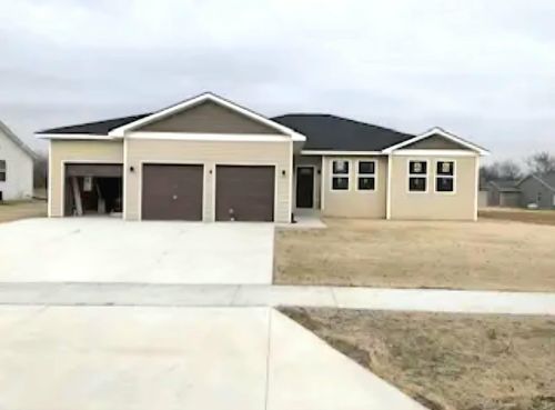 4153 Fallen Oak Dr, Belvidere, IL, 61008-6903 | Card Image
