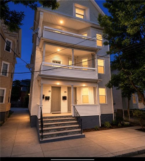 25 Brighton St, Providence, RI, 02909-1466 | Card Image