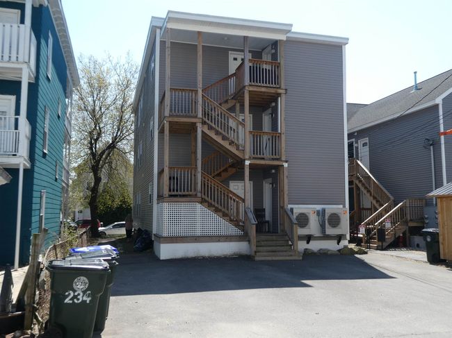 234 Spruce St, Home with 0 bedrooms, 3 bathrooms and null parking in Manchester NH | Image 26