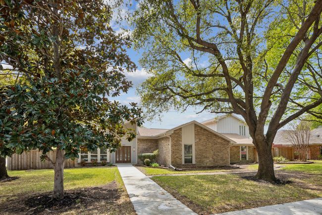 2100 Treehouse Ln, House other with 4 bedrooms, 3 bathrooms and null parking in Plano TX | Image 5