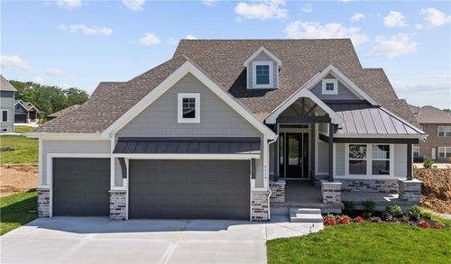 7719 Ne 103rd Ter, Kansas City, MO, 64157-8066 | Card Image