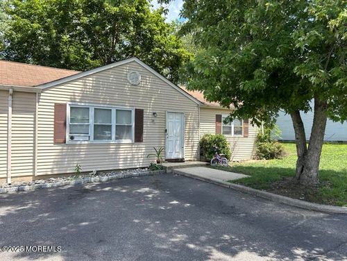 3 Primrose Ln, Jackson, NJ, 08527-5046 | Card Image