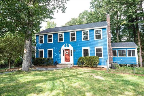 30 Powderhorn Ln, Holliston, MA, 01746-2475 | Card Image