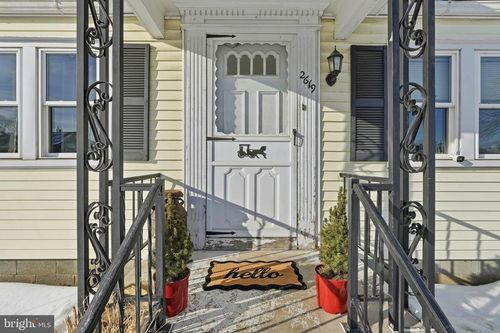 2619 Eldridge Ave, Easton, PA, 18045-2406 | Card Image