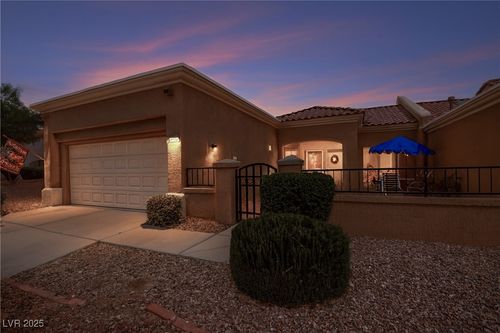 9428 January Dr, Las Vegas, NV, 89134-8976 | Card Image