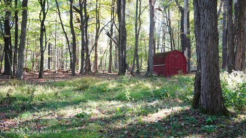 40 Huntington Dr, Freehold, NY, 12431-5726 | Card Image