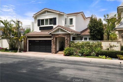 18 Rue Grand Vallee, Newport Beach, CA, 92660-5233 | Card Image