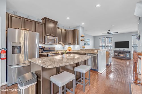 306 Susquehanna St, Toms River, NJ, 08755-6384 | Card Image