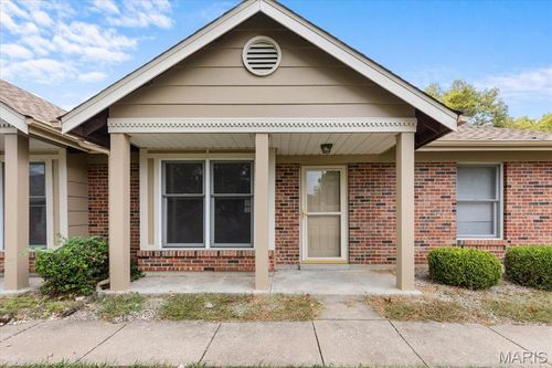 12230 Tarpon Drive, Florissant, MO, 63033 | Card Image