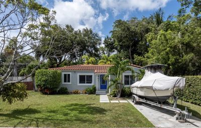 289 Nw 92nd St, House other with 2 bedrooms, 1 bathrooms and null parking in Miami Shores FL | Image 1