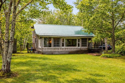 123 Fieldwood Lane, Tatamagouche, NS, B0K1V0 | Card Image