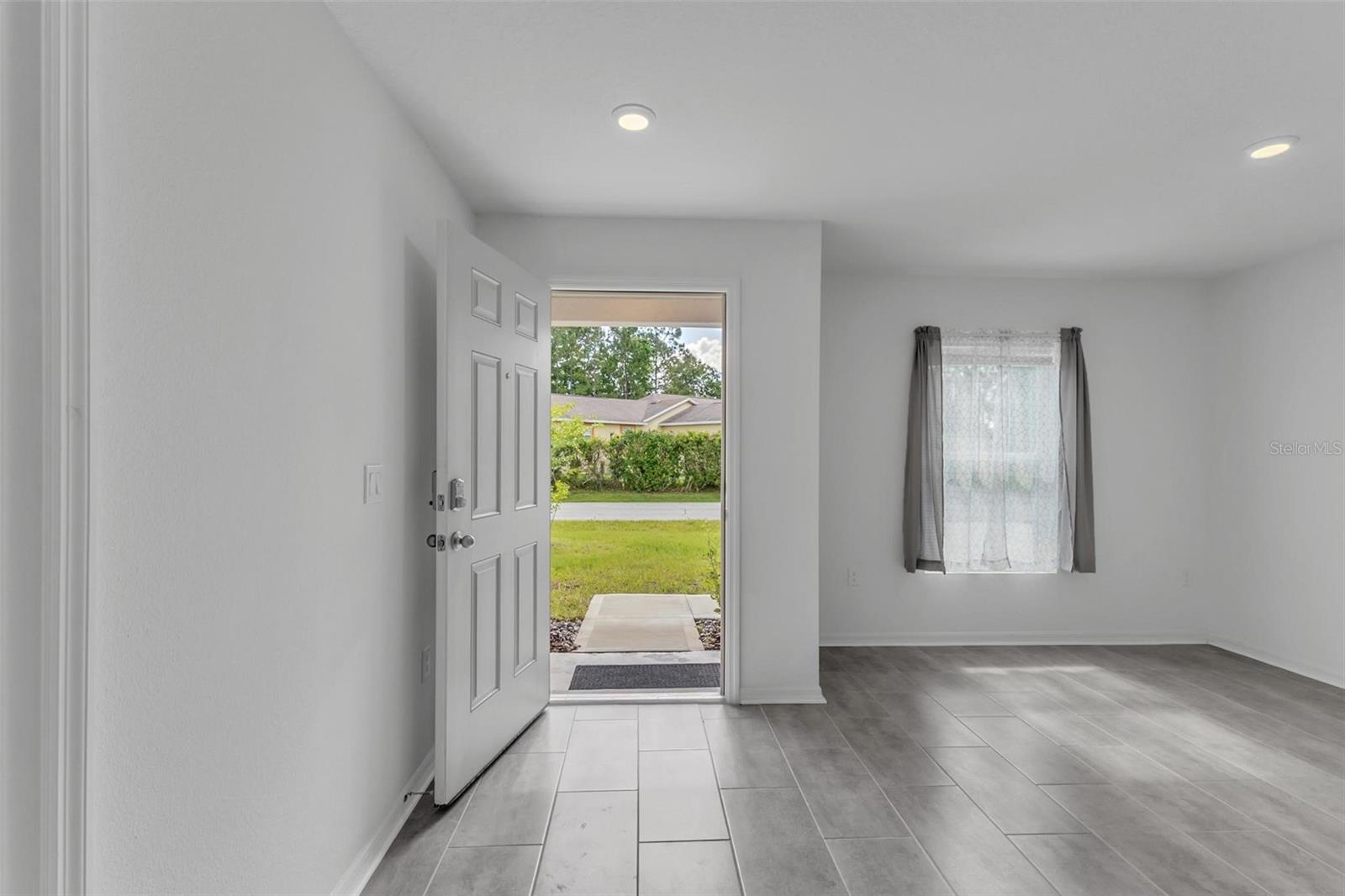 Residential Lease in PALM COAST 4