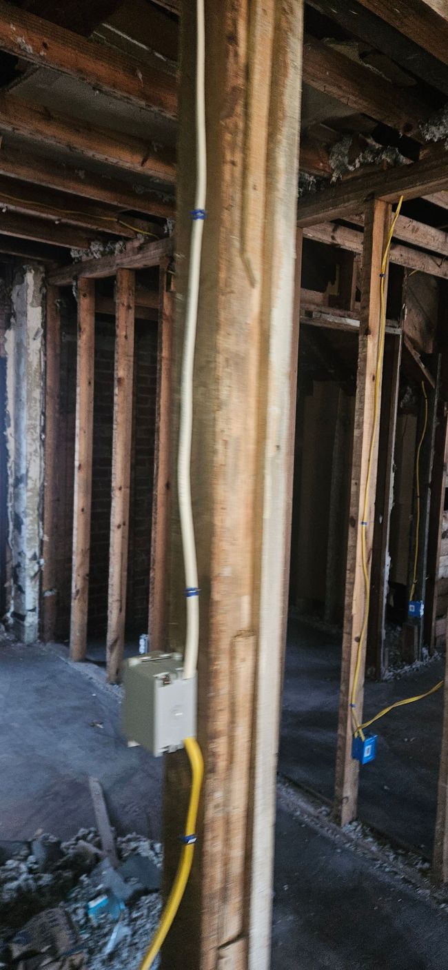 59 W Parkhurst Pl, House other with 5 bedrooms, 2 bathrooms and null parking in Detroit MI | Image 8