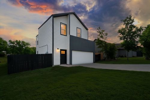 5905 Collins Ct, Granbury, TX, 76048-6693 | Card Image