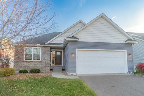 9125 Compass Pointe Rd, Woodbury, MN, 55129-3008 | Card Image