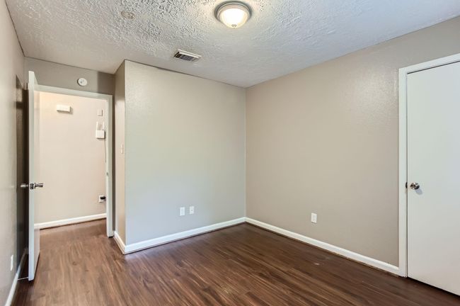 Bedroom | Image 15