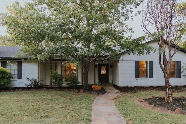312 Perkins Rd, House other with 3 bedrooms, 2 bathrooms and null parking in Krugerville TX | Image 4