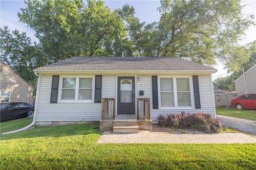 3530 Ne 53rd Street, Kansas City, MO, 64119 | Card Image