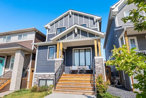 145 Lucas Cres Nw, Calgary, AB, T3P1M6 | Card Image