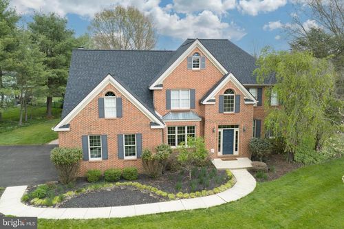 822 Hidden Forest Dr, COLLEGEVILLE, PA, 19426-1243 | Card Image