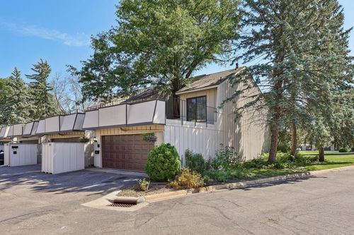 5815 Lake Curve Ln, Brooklyn Center, MN, 55429-2413 | Card Image