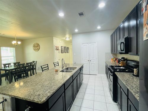 30565 Pleasant Oaks Dr, Magnolia, TX, 77355-6450 | Card Image