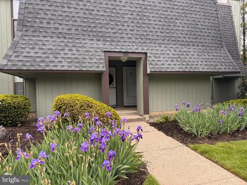 89-25 S Church Rd, MAPLE SHADE, NJ, 08052-3053 | Card Image