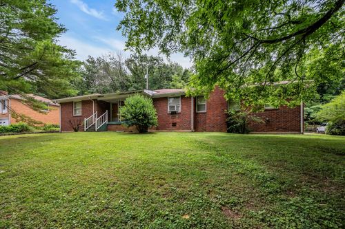 6443 Charlotte Road Cir, Nashville, TN, 37209-2967 | Card Image