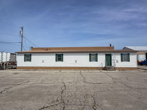 1157 E 150 N, La Porte, IN, 46350-9122 | Card Image