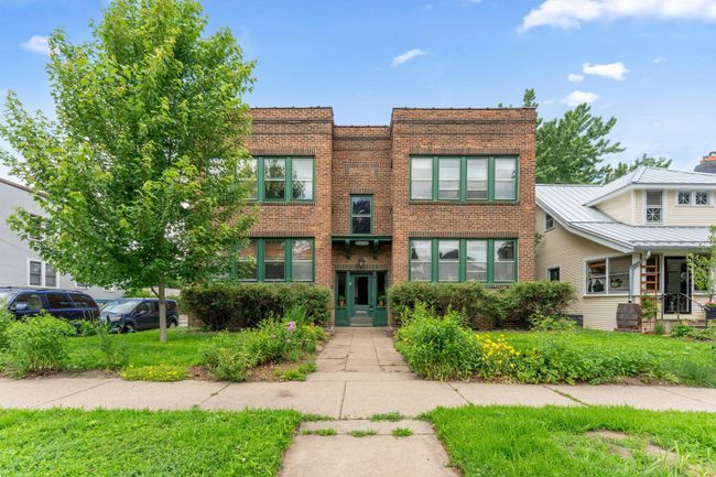 Welcome home to 1725 Hague #4 | Image 41