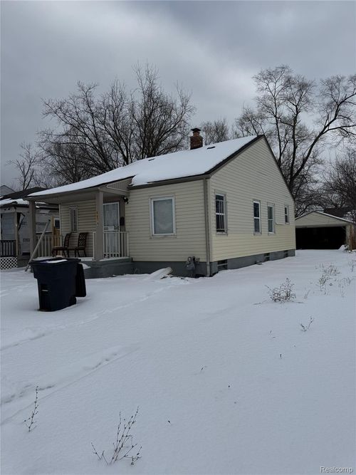 8874 Auburn St, Detroit, MI, 48228-2959 | Card Image