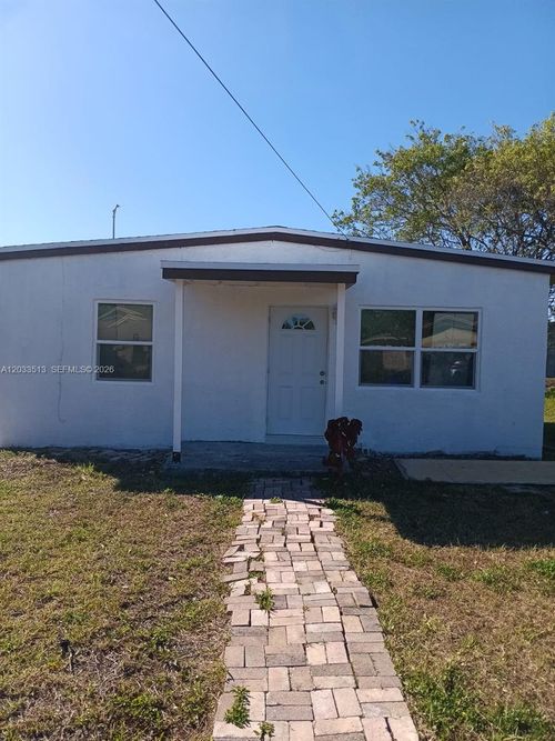 709 Nw 10th Ave, Pompano Beach, FL, 33060-5852 | Card Image