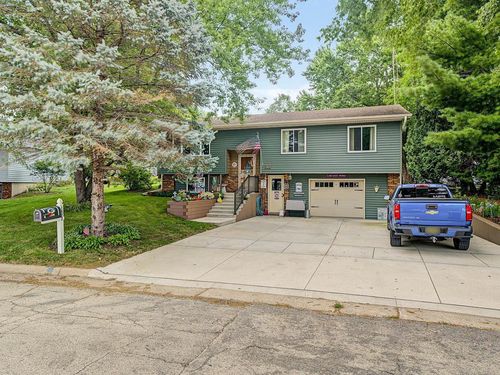 1822 1st Ave, Monroe, WI, 53566-2305 | Card Image