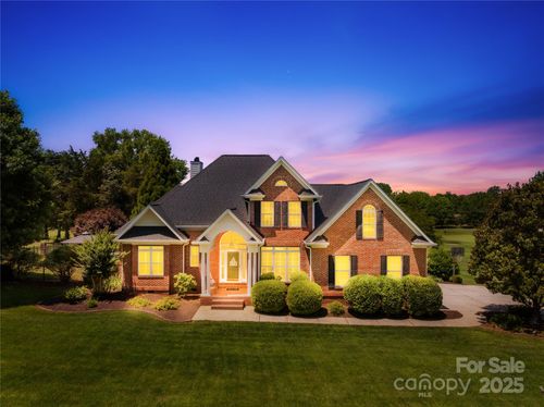 132 Broadbill Dr, Mooresville, NC, 28117-9747 | Card Image