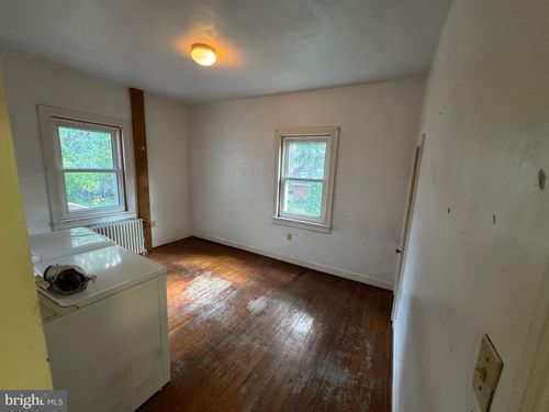 1-131 Cherry St, PORT CARBON, PA, 17965-1619 | Card Image