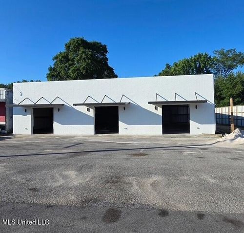 1111 Highway 90, Gautier, MS, 39553-5411 | Card Image