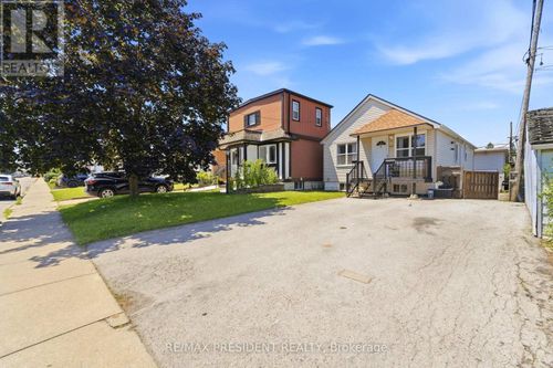 43 Adair Ave N, Hamilton, ON, L8H6A5 | Card Image