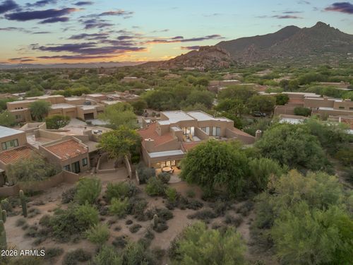 9220 E Whitethorn Cir, Scottsdale, AZ, 85266-1405 | Card Image