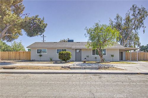 9085 L St, Dos Palos, CA, 93620 | Card Image