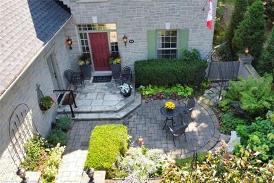 410 - 24 John St W, House other with 4 bedrooms, 2 bathrooms and 6 parking in Waterdown ON | Image 3