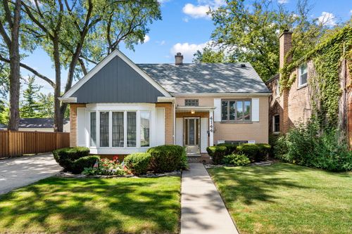 4144 Elm Ave, Brookfield, IL, 60513-1902 | Card Image