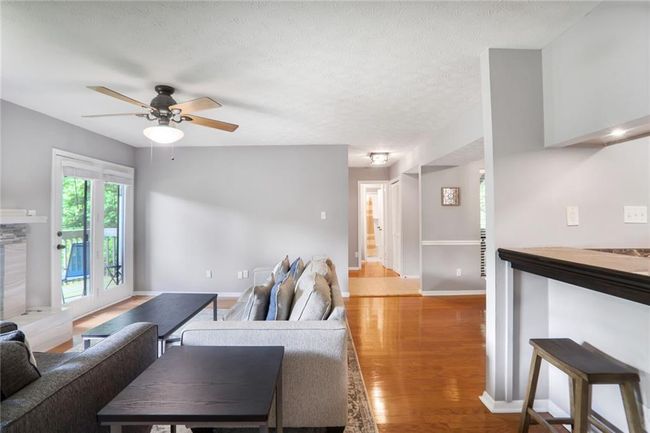 903 Tuxworth Cir, Condo with 2 bedrooms, 2 bathrooms and null parking in Decatur GA | Image 4